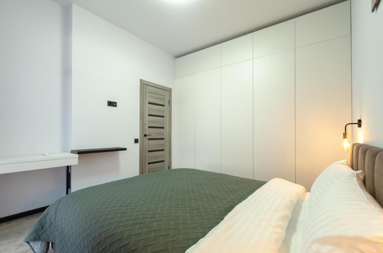 Petrovdom 160-161-166-3A-3B-131A-104A In Beautiful Apartments In Rc "Yaroslaviv Grad" 基輔 外观 照片